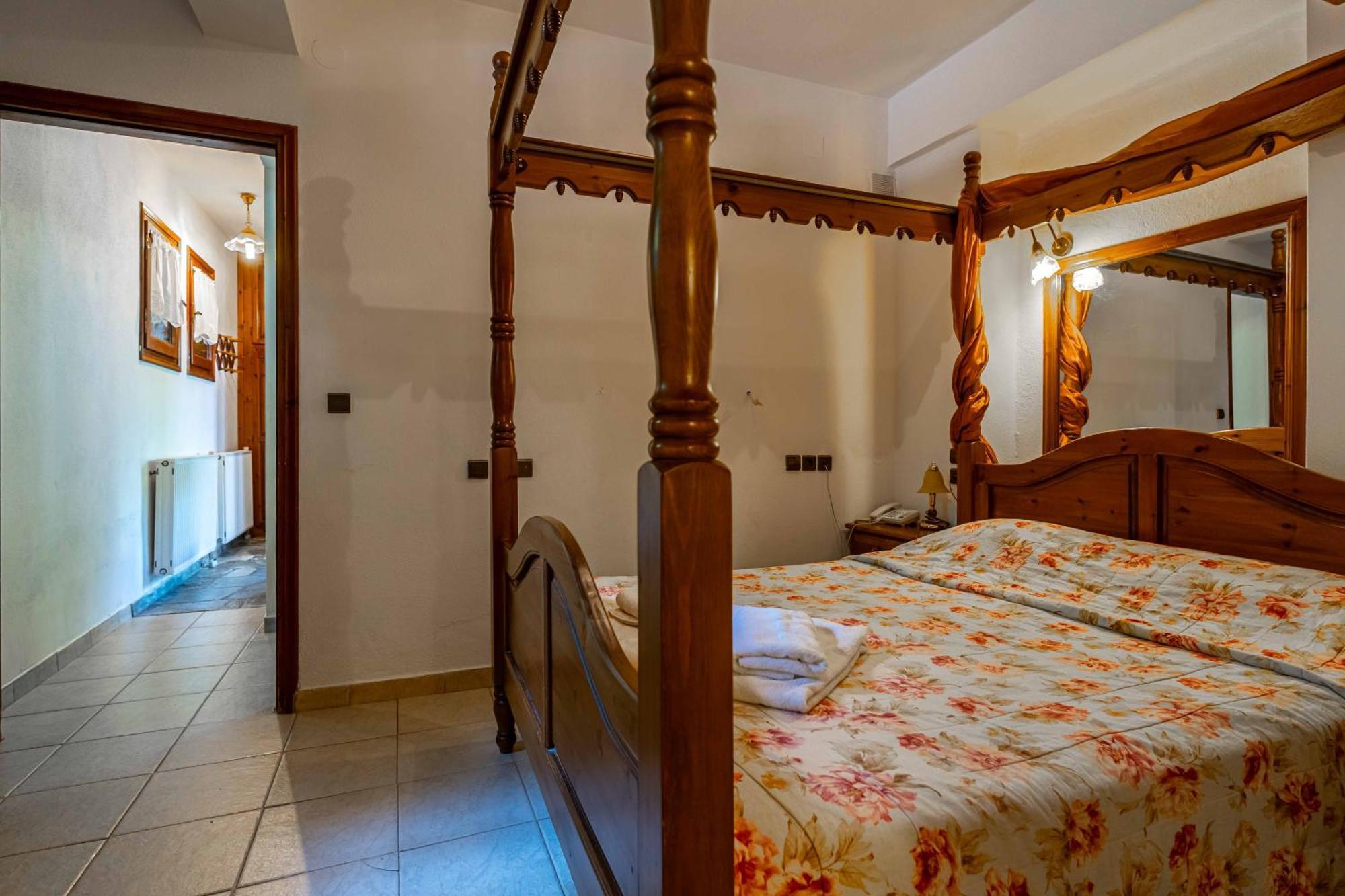Guesthouse Papachristou ツァガラダ エクステリア 写真