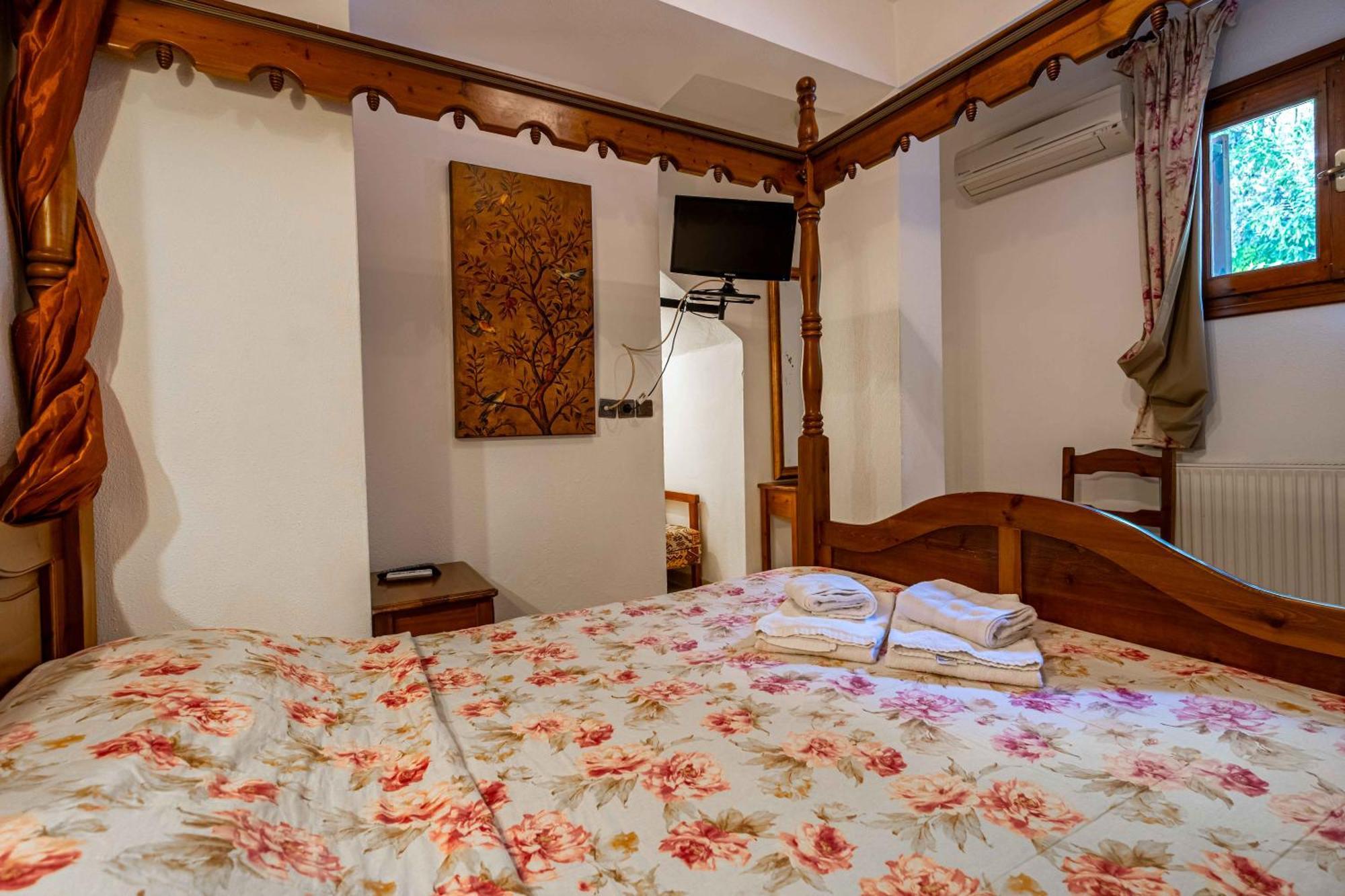 Guesthouse Papachristou ツァガラダ エクステリア 写真