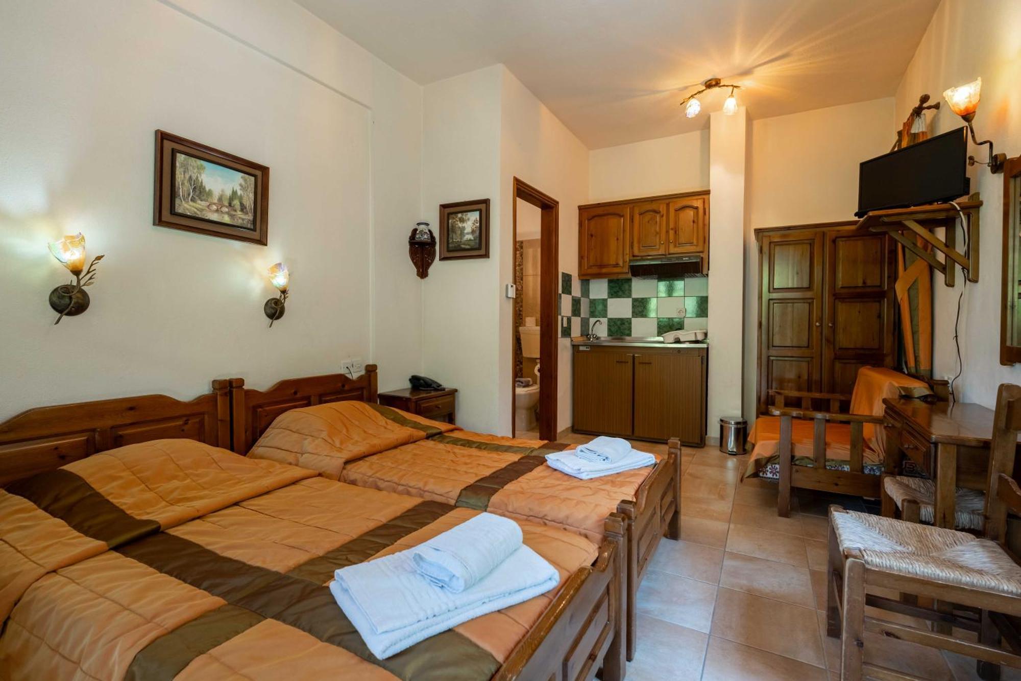 Guesthouse Papachristou ツァガラダ エクステリア 写真