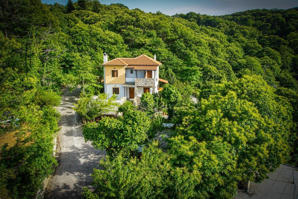 Guesthouse Papachristou ツァガラダ エクステリア 写真